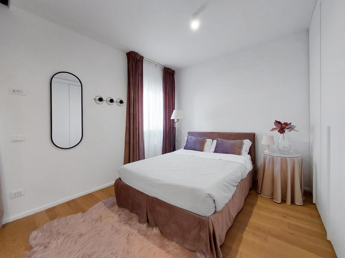 Piazza Di Spagna - Suite Donata, Strollingrome Exterior photo