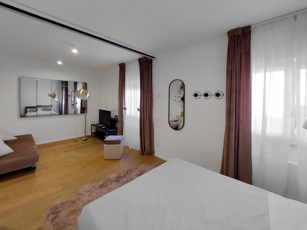Piazza Di Spagna - Suite Donata, Strollingrome Exterior photo